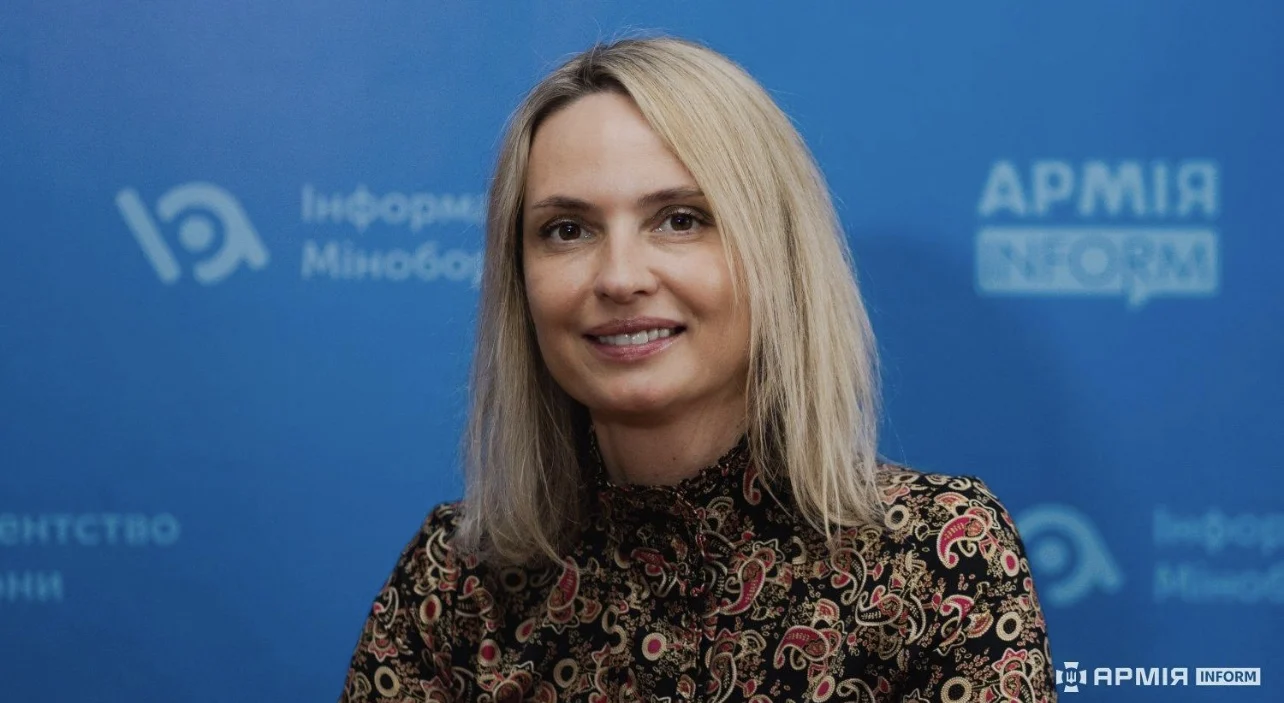 Iryna Vashchuk-Disipio durante l’intervista con ArmyInform