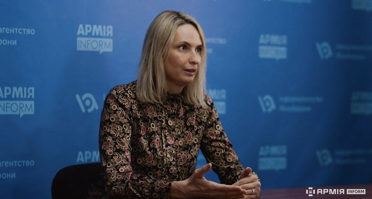 Iryna Vashchuk-Disipio durante l’intervista con ArmyInform
